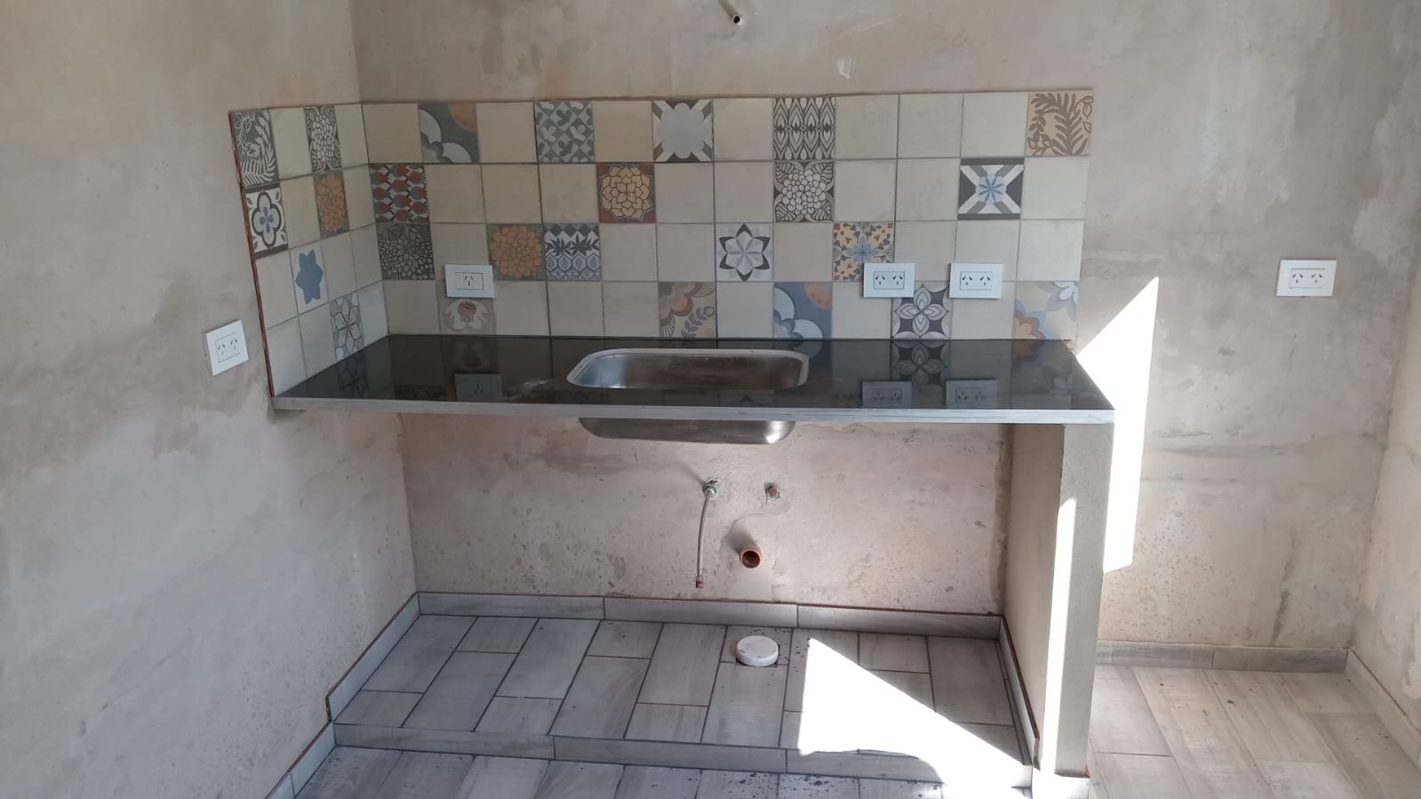 Construcción en Barrio Parque Sicardi – Villa Garibaldi